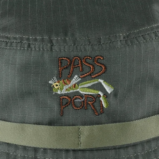 Pass~Port Frog Lure Anglers Bucket Hat - Moss