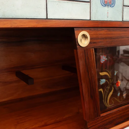 Trad Tiles - "Pantony’s Crown Record Cabinet"